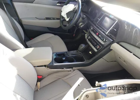 2018 Hyundai Sonata Se z USA, uszkodzony, nr VIN 5NPE24AF8JH662410